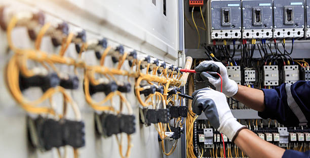 Professional Electrician technician working in Waveland, MS